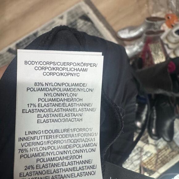 La Blanca Standard Island Goddess Strappy Shoulder One Piece Swimsuit 16 NWOT - Picture 10 of 11